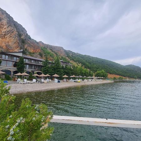 Hotel Kukesi Lini Exterior foto